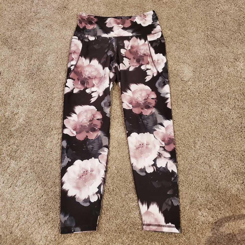 Old Navy black floral workout pants
